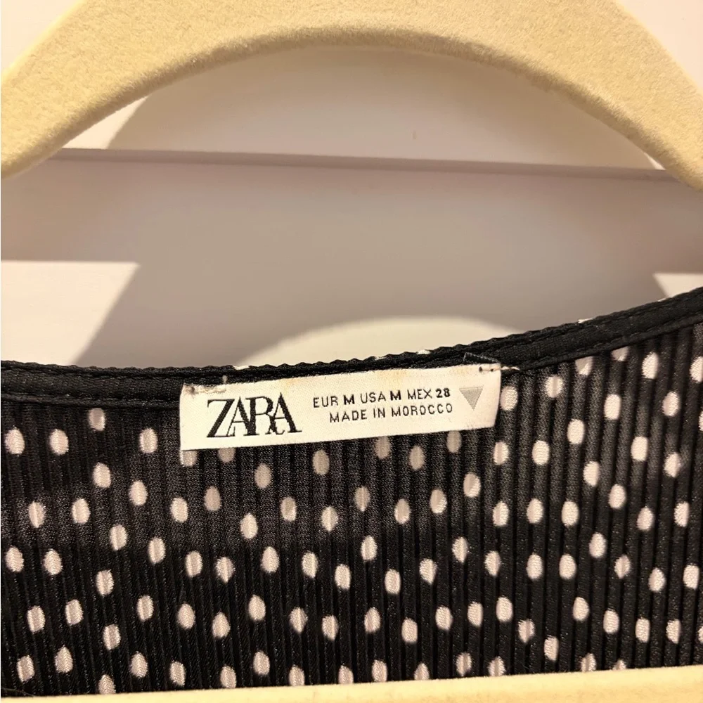 Zara Pleated Polka Dot Blouse - Picture 5 of 6